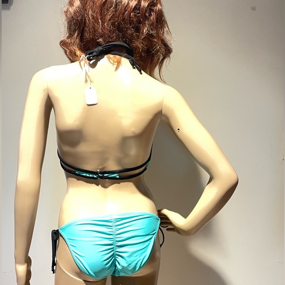 Two Pc. Swimsuit Top Size Medium, Bottom Size Small/Petite - Picture 2 of 2